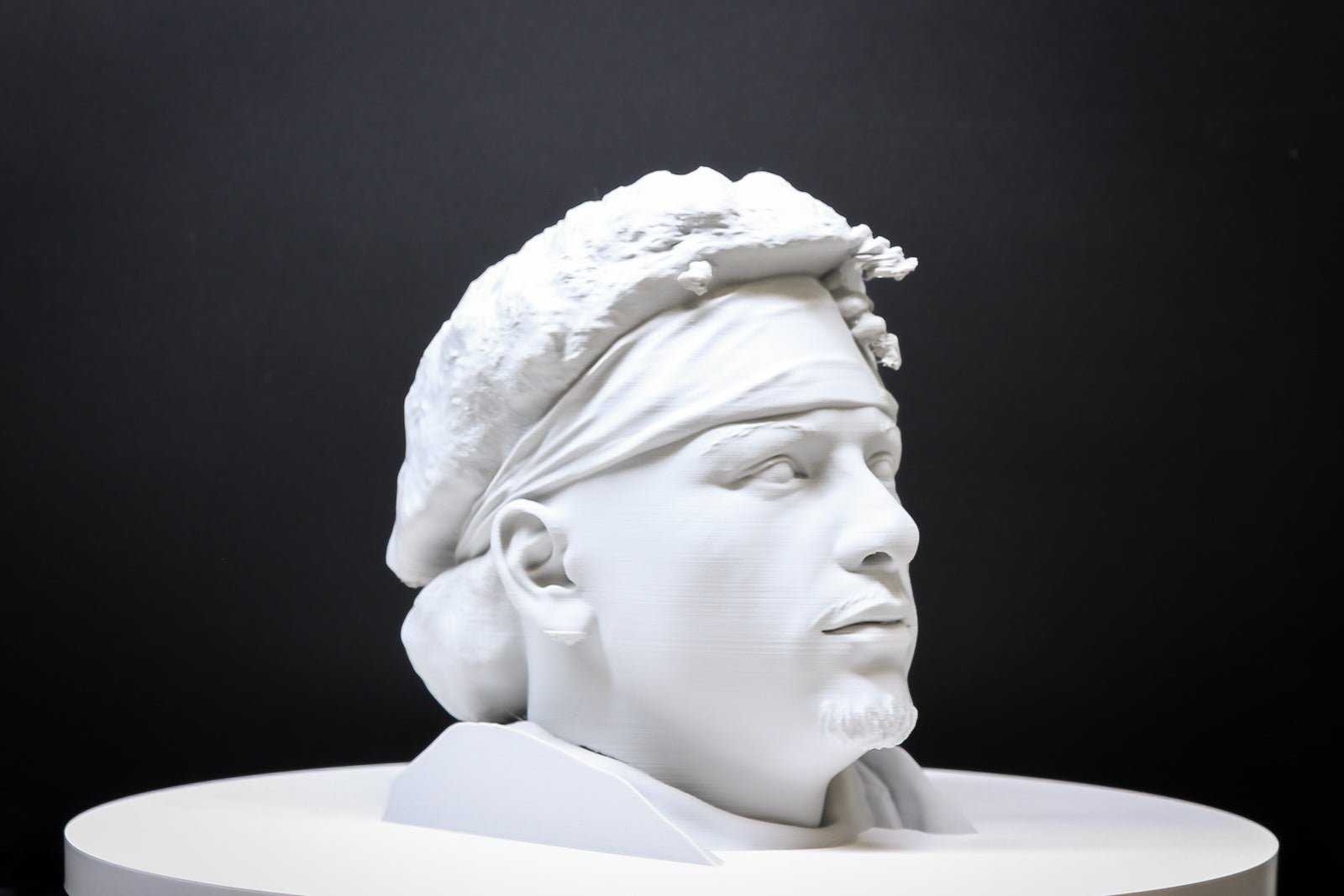 Patrick Mahomes II Sculpture